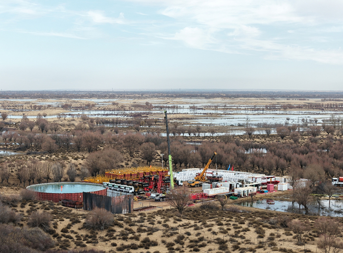 260416技术创新赋能清洁开发！长庆油田实现沙地气田水资源循环利用.jpg
